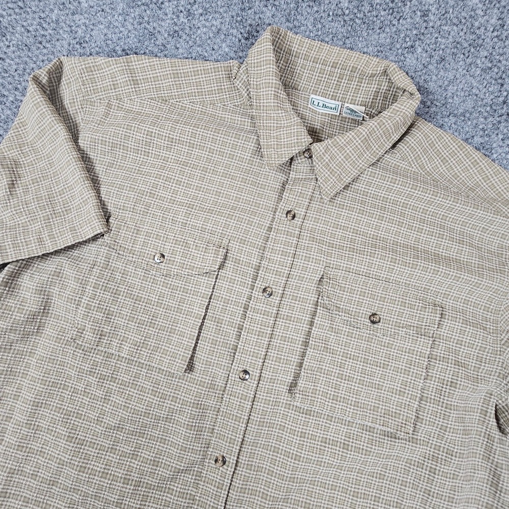 LL Bean Mens XL Short Sleeve Button Down Shirt Tan Plaid Seersucker Textured